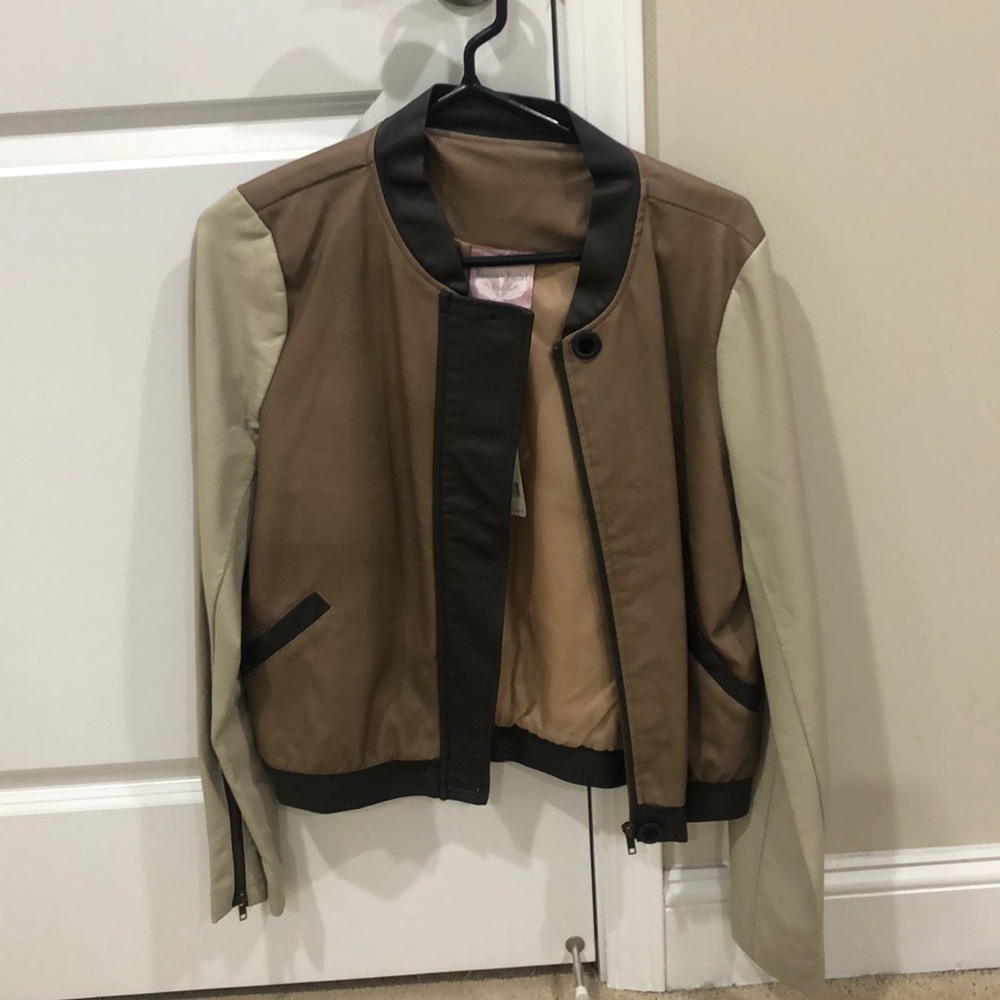 Women’s Romeo & Juliet Couture Pleather Jacket